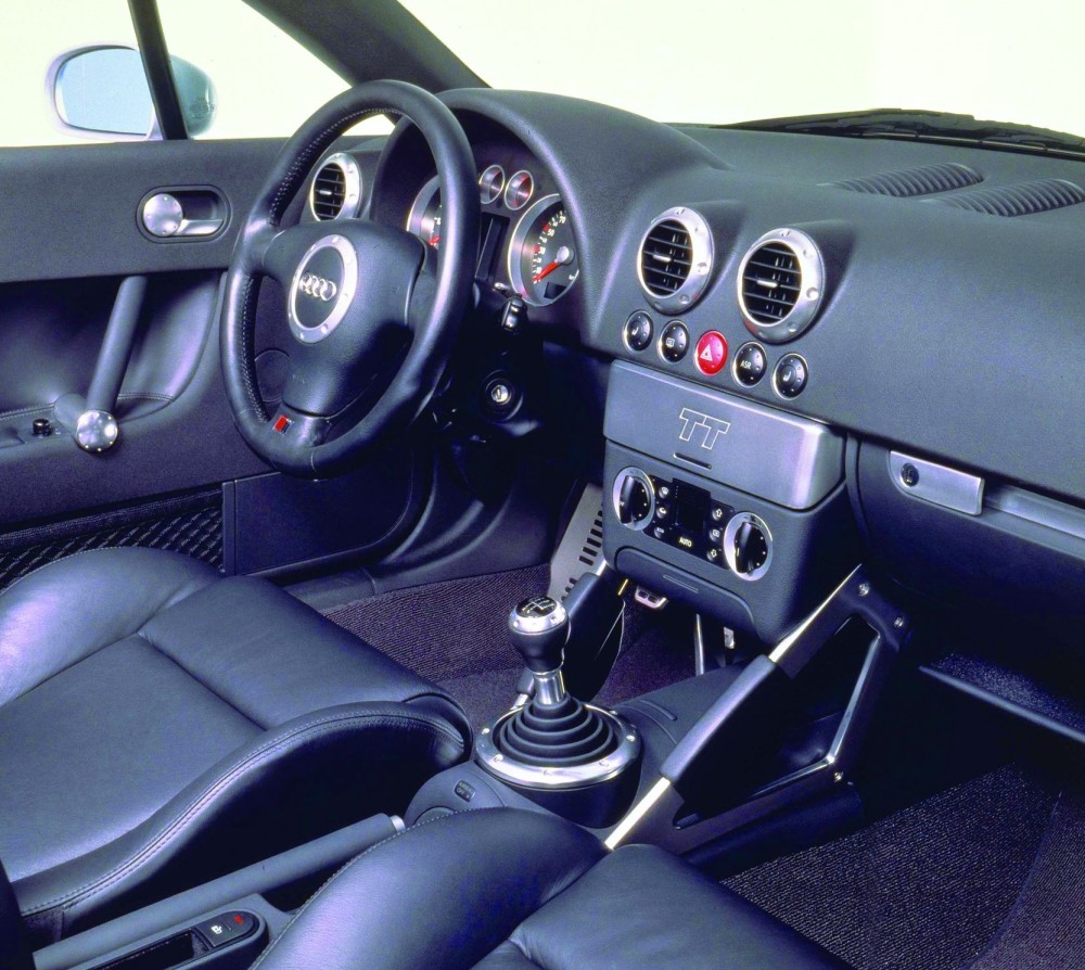 AUDI TT DASH REPAIR PixelTek Cluster Repair